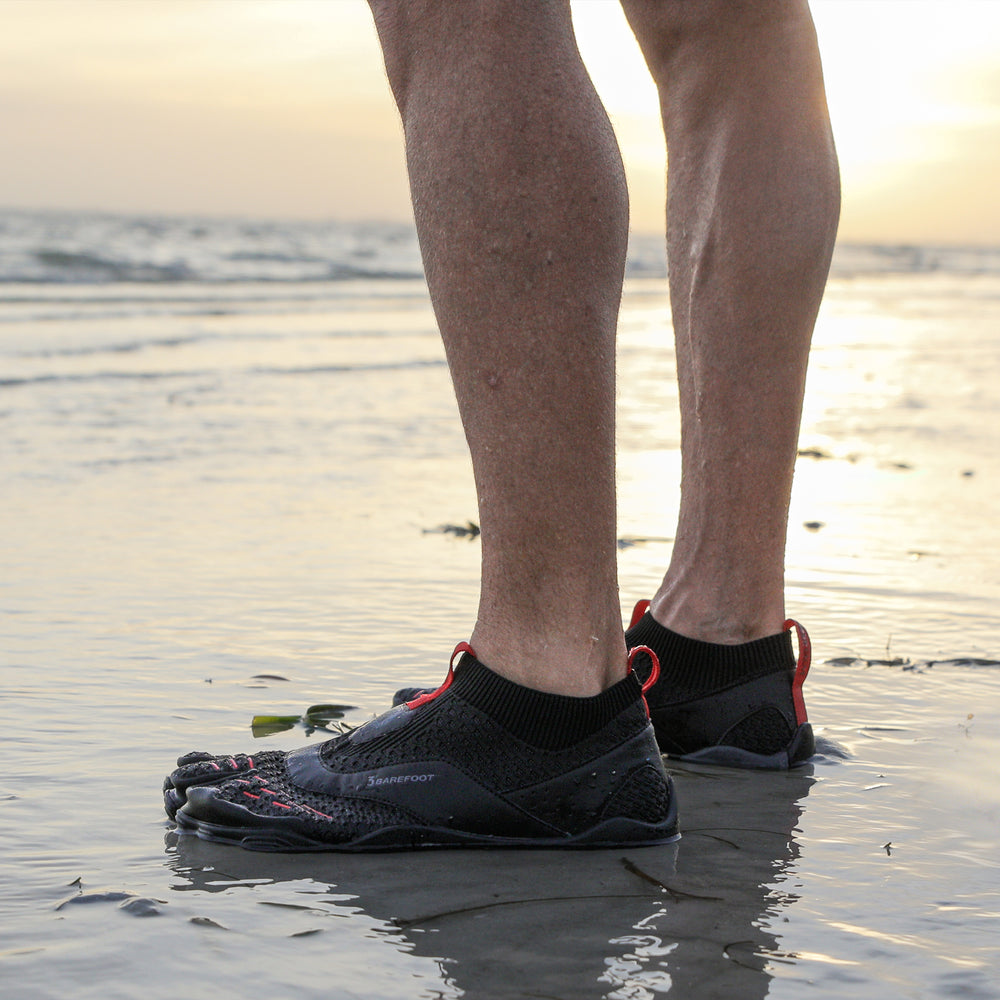 3T Barefoot Gauntlet - Black Red