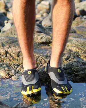 Men's 3T Barefoot Cinch Water Shoes - Black/Yellow